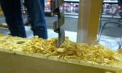 punta del trapano su legno