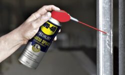 grasso spray WD-40