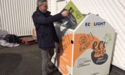 Raccolta Raee Negozio