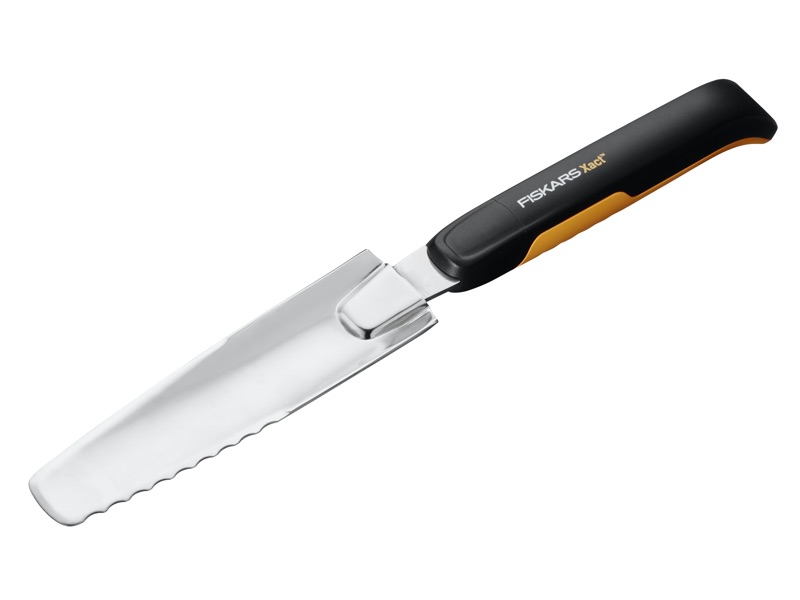 Primavera2020-Fiskars-estirpatore