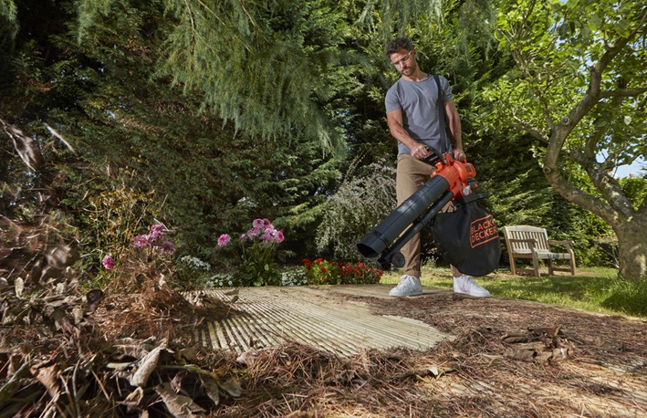 soffiatore per la pulizia fuori casa