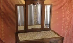 Restauro Mobile Toeletta