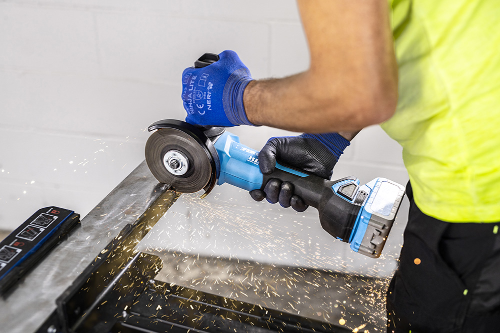 FERVI - Smerigliatrice a Batteria