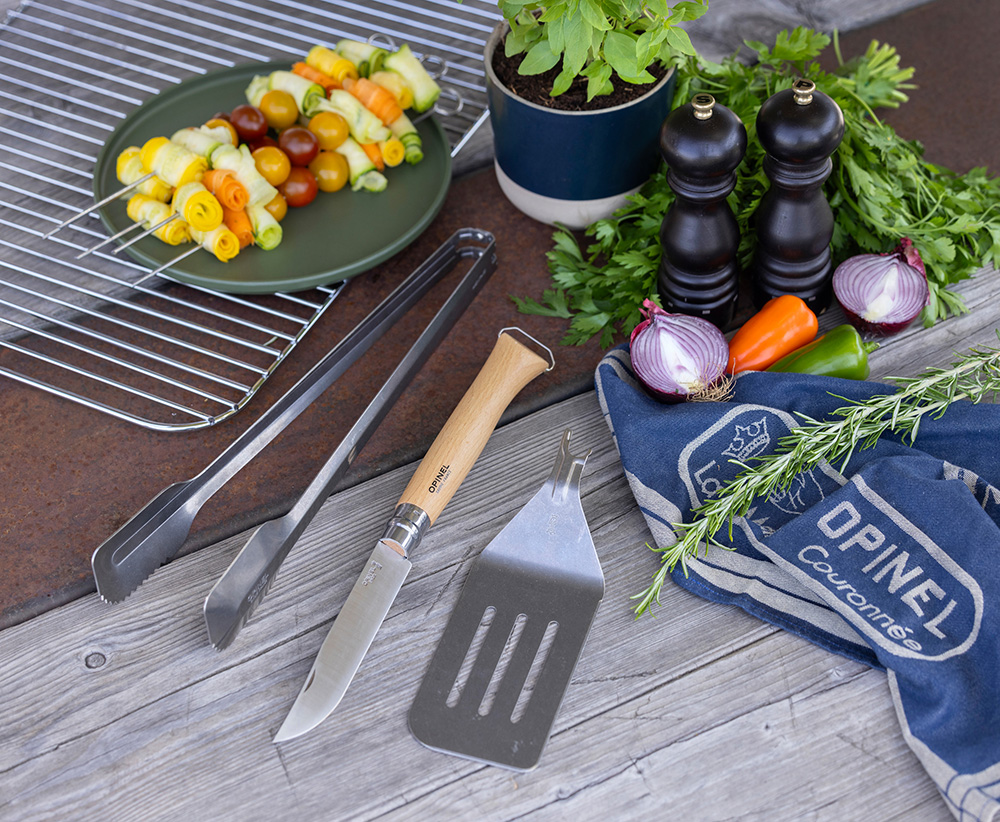 IL SET BARBECUE DI OPINEL