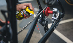 Svitol Bike ingrassa la catena della bici