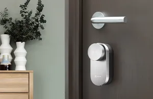 EZVIZ - porta di casa