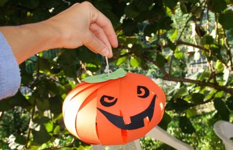 Diy Halloween Tutorial Per Costruire Una Zucca Di Cartone Bricoliamo